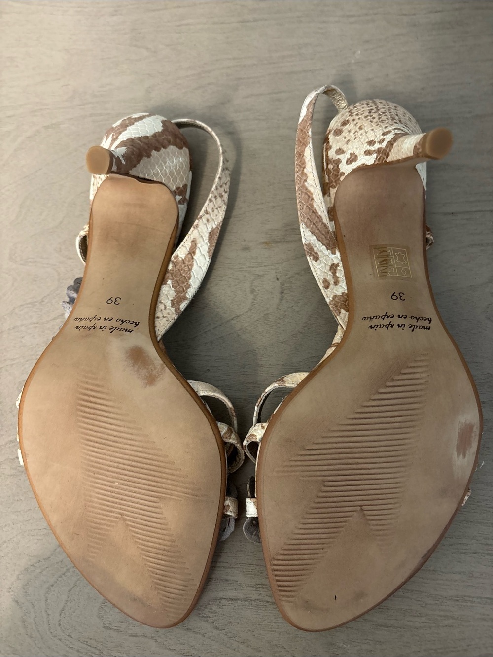 Vintage Gino Vaello beige brown snakeskin print laser cut slingback ruffle heels - Picture 8 of 9